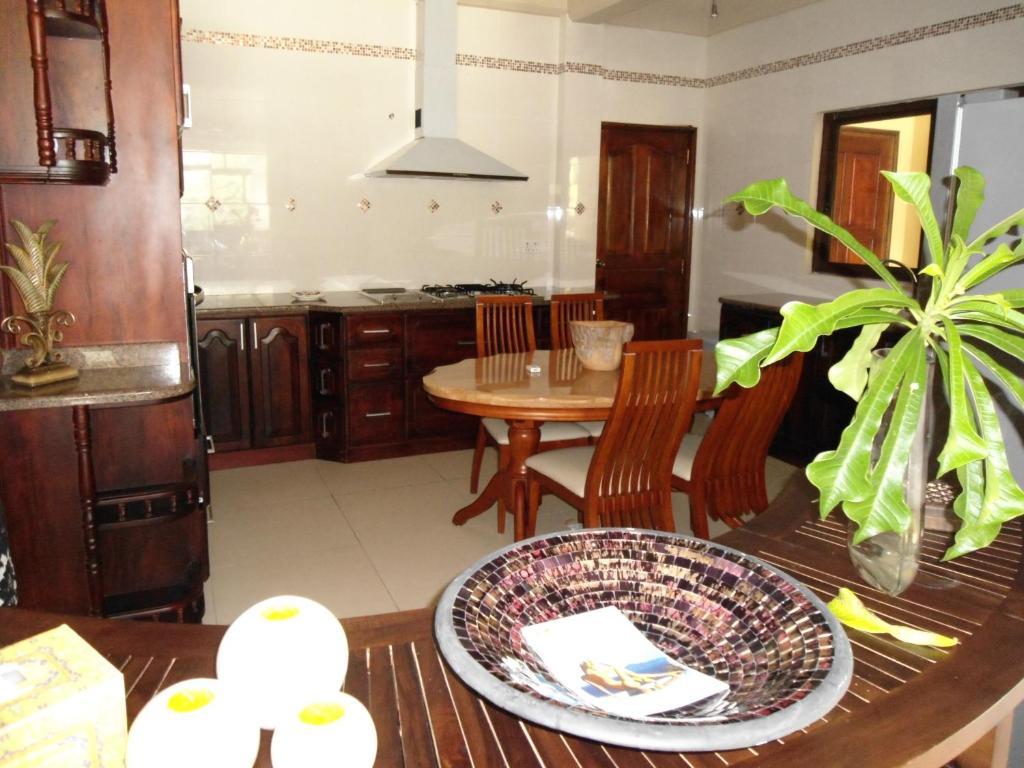 Bayview Villas Seychelles Anse Boileau Exterior foto